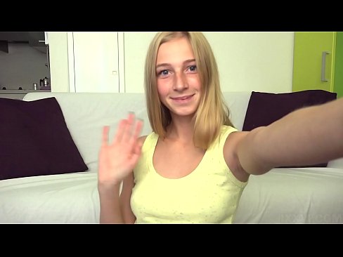❤️ Когда мне скучно, я лениво мастурбирую свою розовую писечку ️ Порно видео у нас ❌️❤